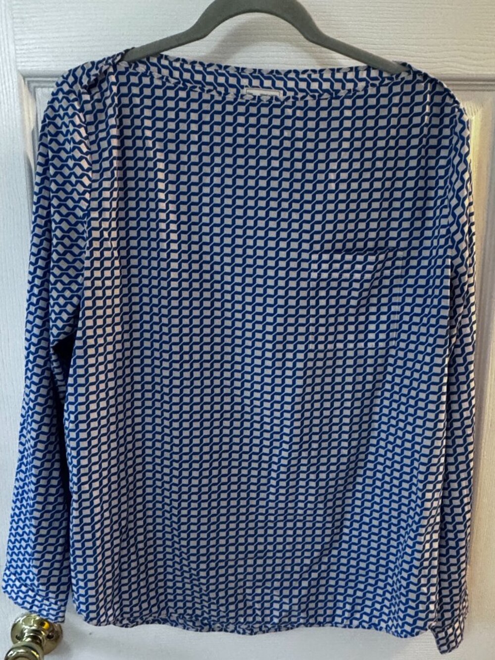 Gap Designed & Crafted Women's Large Blue White Geometric Print Long Sleeve Pull